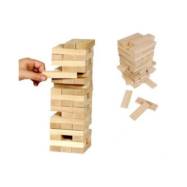 joc cu blocuri de lemn tip jenga